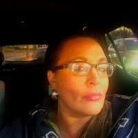 Renee Karls's profile image