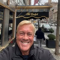 Pat Borrelli's profile image