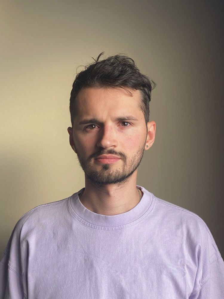 Aleksandr L.'s profile image