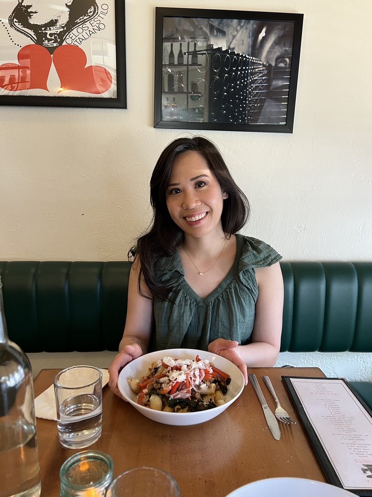 Chloe V.'s profile image