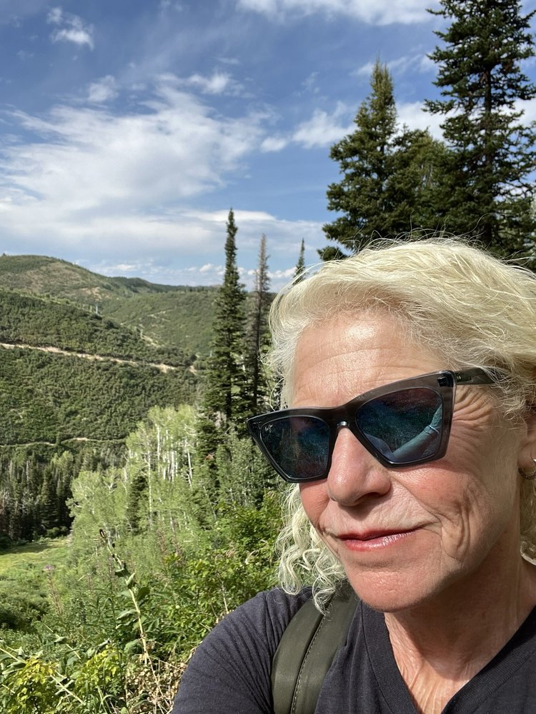 June F.'s profile image
