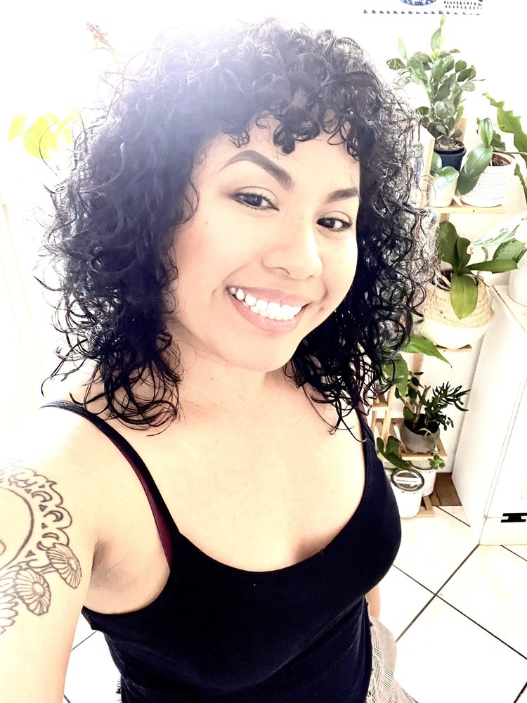 Holly J.'s profile image