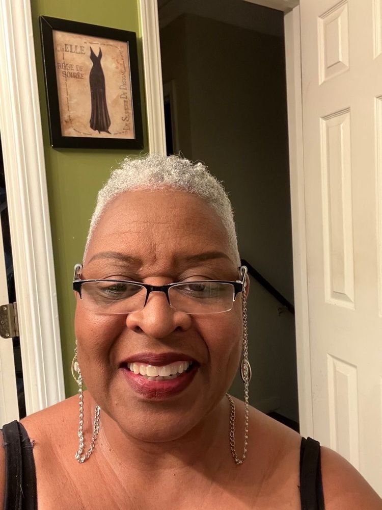 Paula J.'s profile image