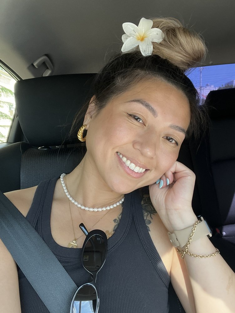 Andrea V.'s profile image