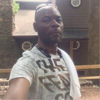 Lonnie L.'s profile image