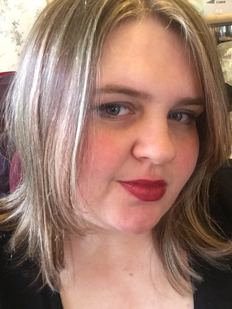 Elizabeth C.'s profile image