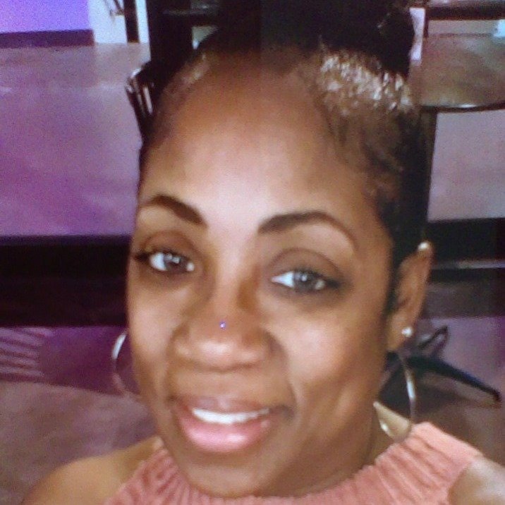 Dionne R.'s profile image