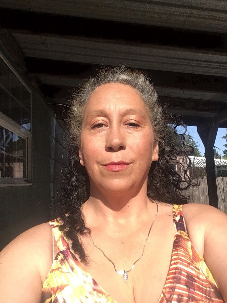laura k.'s profile image