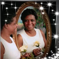 Lisa Holden's profile image