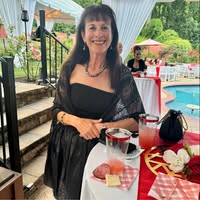 Ellen Stillman Thomas's profile image