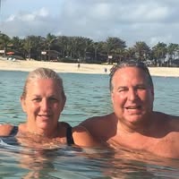 Debi Debi's profile image