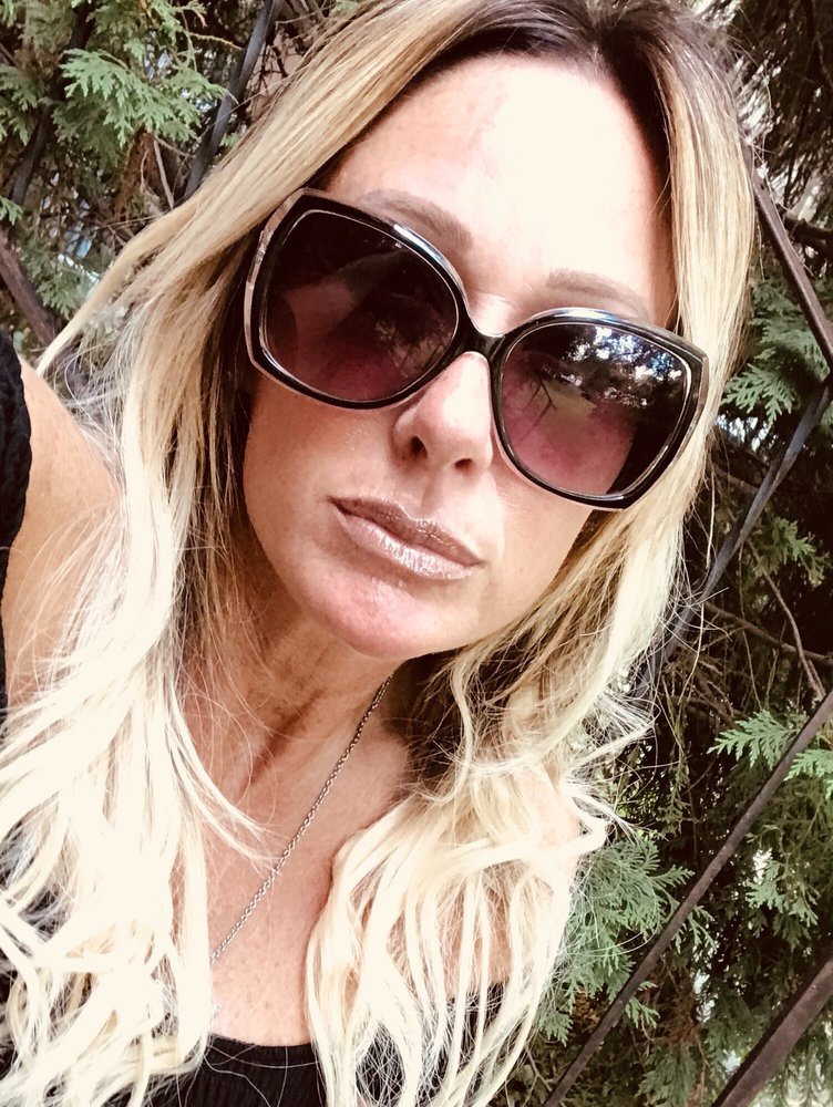 Cynthia M.'s profile image