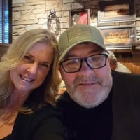 April Landis-Wille's profile image