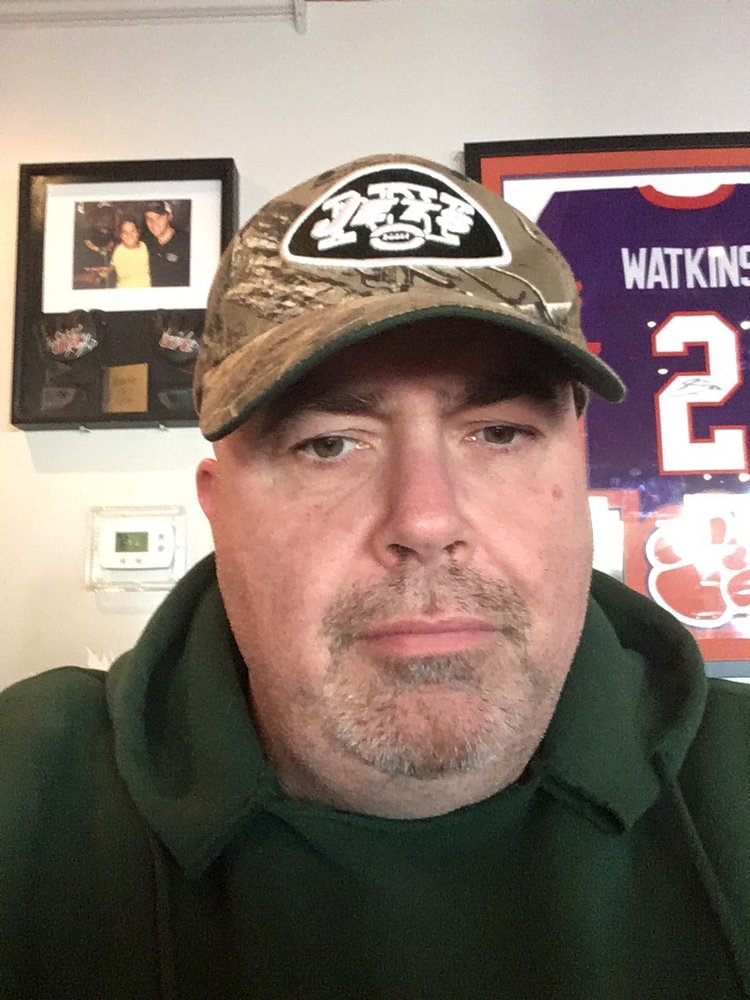 Robert F.'s profile image