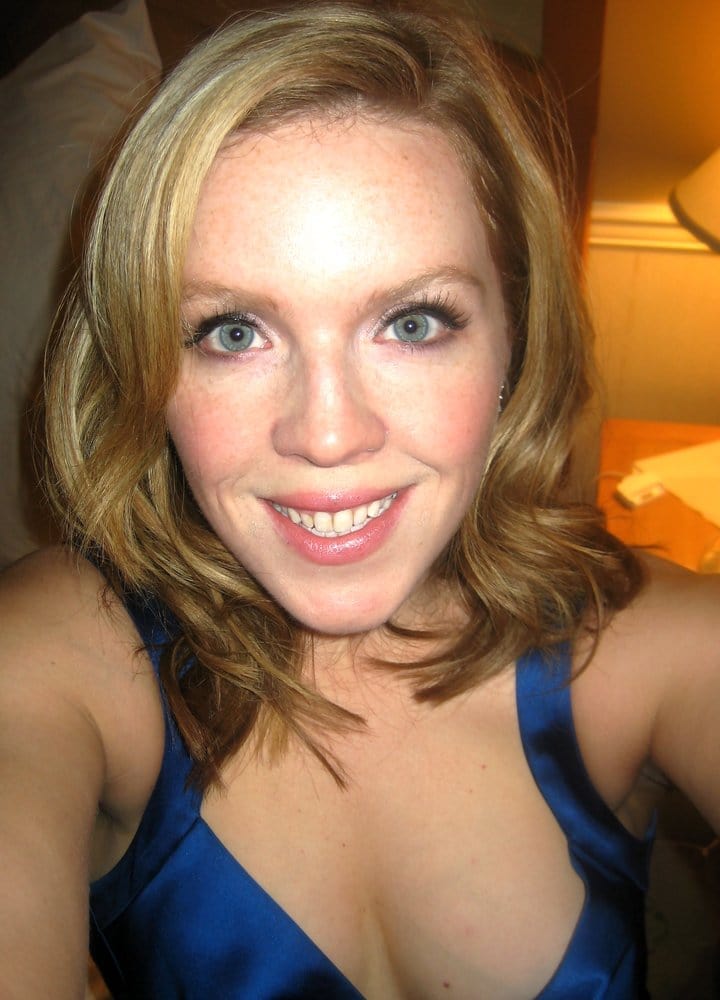 adrienne l.'s profile image