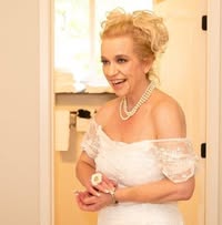 Christine Leanne's profile image