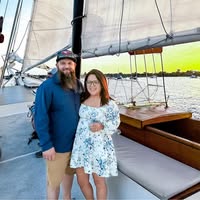 Lauren Charlton's profile image