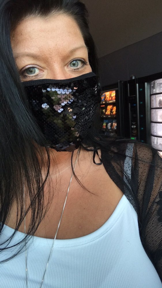 Joleen J.'s profile image