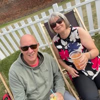Lesley Dickson's profile image
