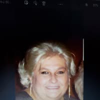 Sarah Brock's profile image