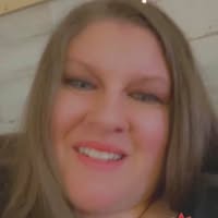Julia Dixson's profile image
