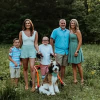 Tara Yackee Hopkins's profile image