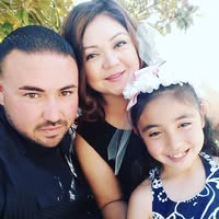 Leanne Morones's profile image