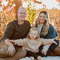 Amanda AndAustin Feaser's profile image