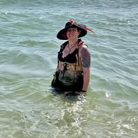 Emily Farrell's profile image