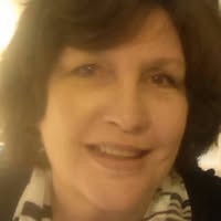 Nikie Coston's profile image