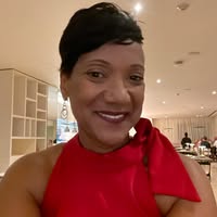 Elena King's profile image