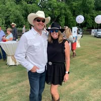 Laura Bradley Lakey's profile image