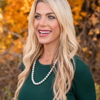 Jennifer Paris's profile image