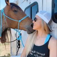 Sarah Van Vuren's profile image