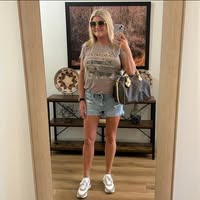 Erin Noble's profile image