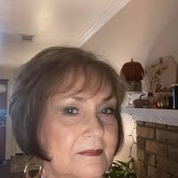 Dianne Hughes's profile image