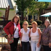 Donna Questad's profile image