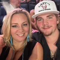 Amy Vaughan's profile image