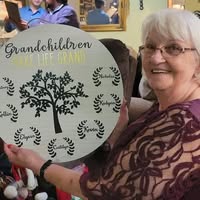 Deanna Glidden's profile image