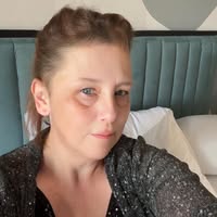 Paula Therrien's profile image