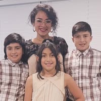 Fatima Pineda's profile image