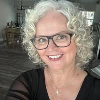 Leslie Jo Bissett- Hood's profile image