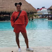 Daviera Powell's profile image