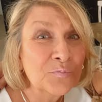 Teri Fernandez's profile image