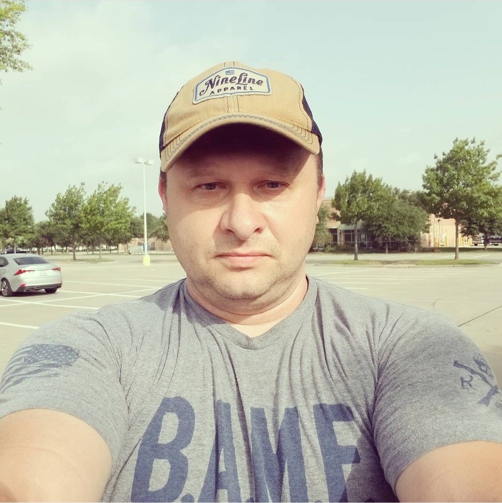 ilan v.'s profile image
