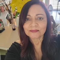 Elizabeth Morales's profile image