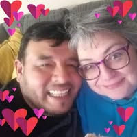 Beth Lonis's profile image