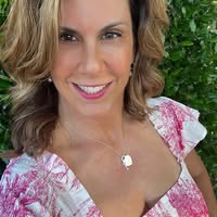 Laura Gibson Adams's profile image