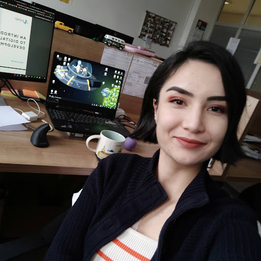 Yagmur's profile image