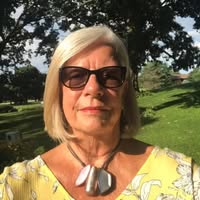 Lynn Behnke Klein's profile image